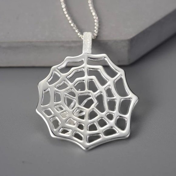 Handmade Artisan 925 Silver The Zypporah Spiderweb Necklace